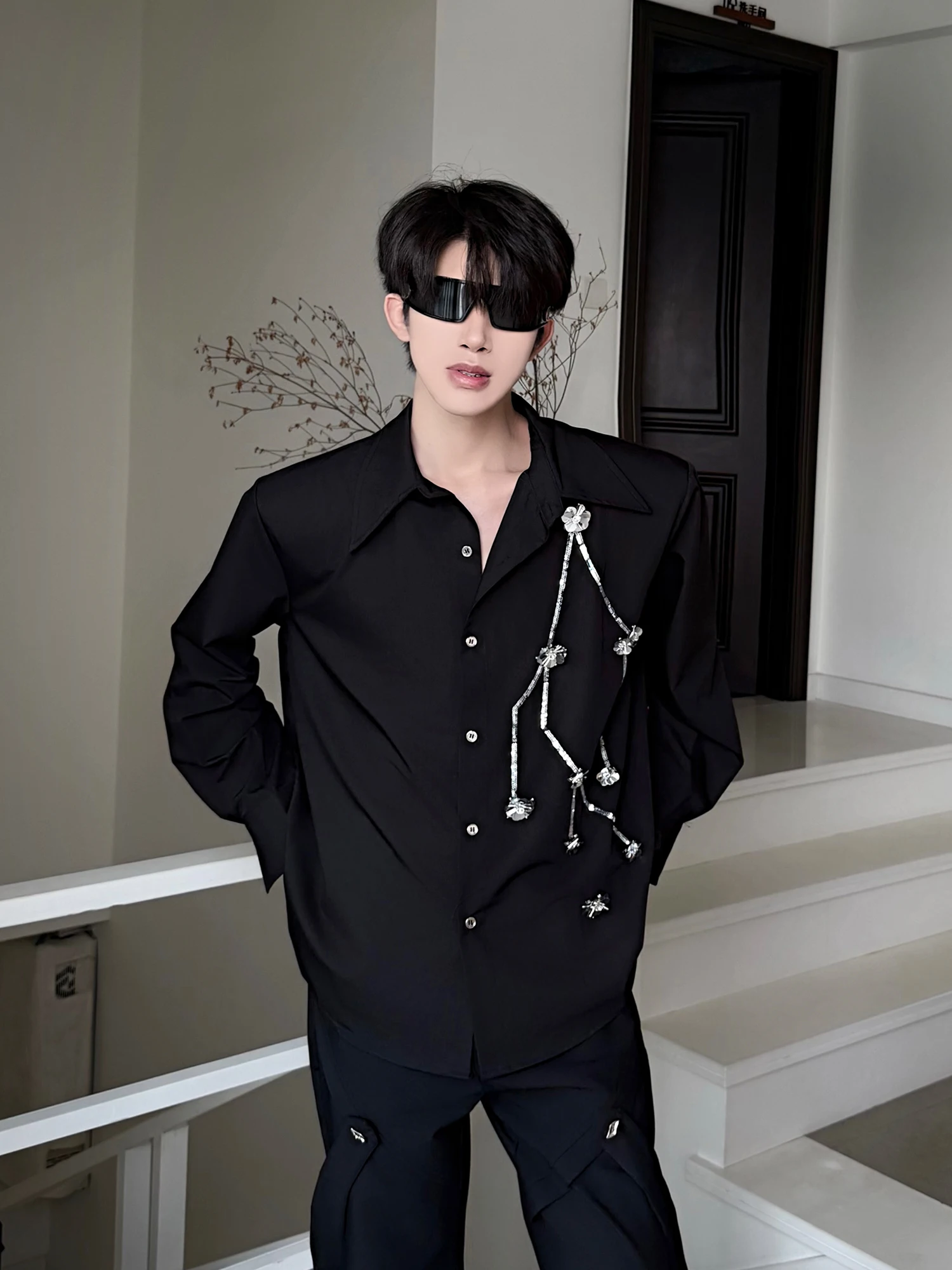 2025 New Heavy Industry Sequined Three-dimensional Flower Black Long-sleeved Shirt Fashionable Trendy Men's  Trendy Loose Shirt