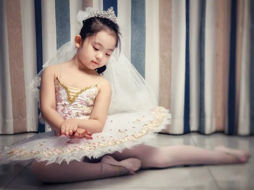 GOHYPDUG Swan Lake Headwear Acessórios para fantasia de balé de penas