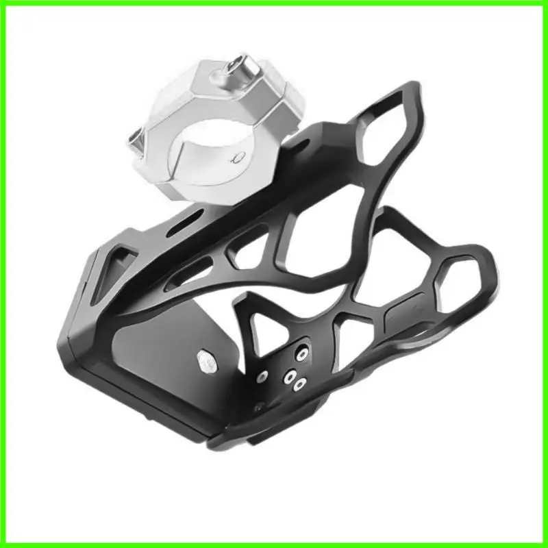 

Поворотная ручка. Базовая бутылка для воды. Постоянное алюминиевое крепление. Вмещает аксессуары для горного велосипеда.