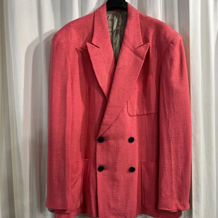 

ТОП-ЯМАМОТО ® Мужской фрак с двойной пуговицей в стиле Old Money черного цвета, приталенный крой для конкретного бизнеса