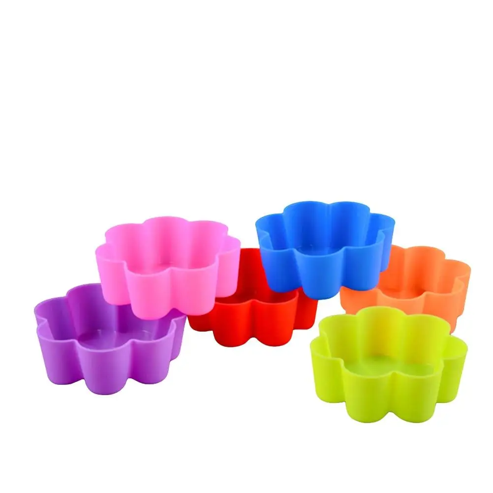 

12 Pcs Mold Muffin Cupcake Baking Cake Lining Cups Flower Shape Reusable Oven Safe Microwave Silicone Cupcake Liners Freezer