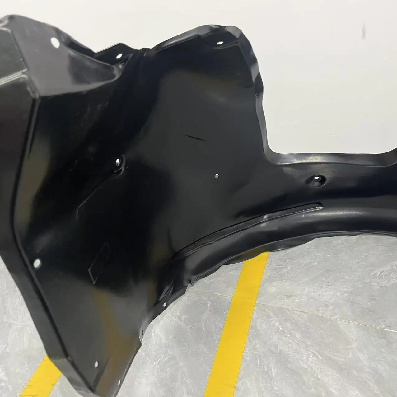 51718159423 Left Car Wheel Mudguard Fender Liner For BMW E39 520 i 523 i 525 d 530 d M5 540 i 525 tds 51 71 8 159 423 - view 3
