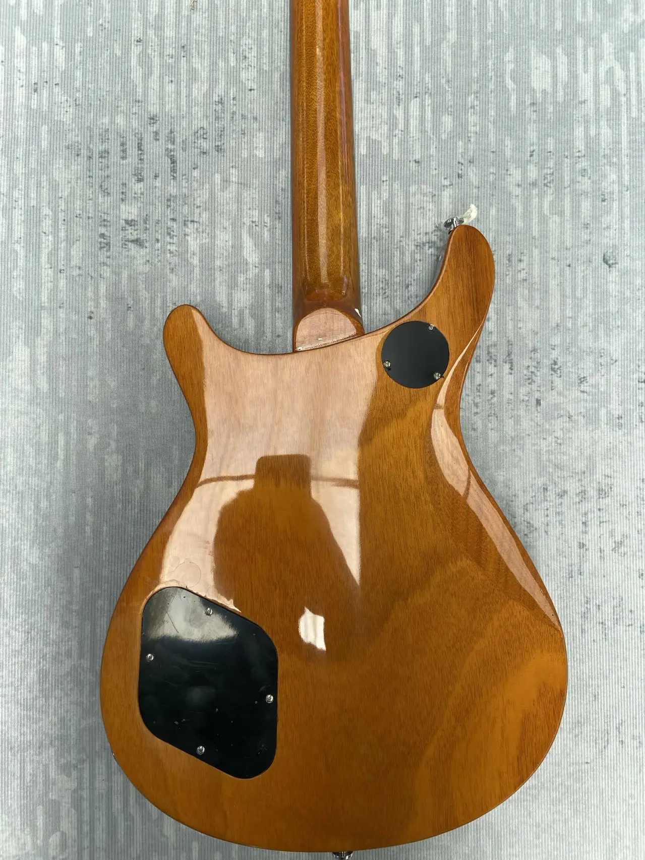 2024NEW! Electric guitar made in China, G head PR body, big flower veneer. Mahogany,  40 days shipping