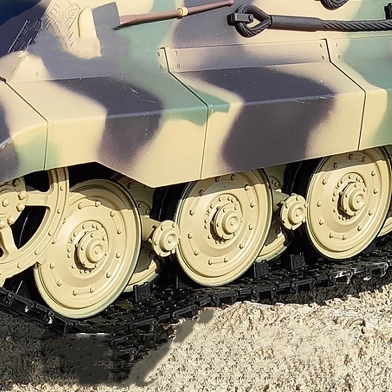 Henglong3888a German Tiger King Henschel Heavy Remote Control Tank With Shooting Bullet2.4g Remote Control Model Multi Functiona