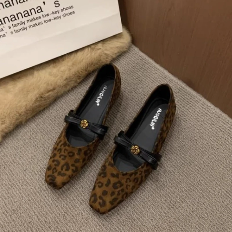 

Leopard Print Women Loafers Flats Fashion Shallow Shoes 2025 Spring Ladies Elegant Soft Sole Shoes