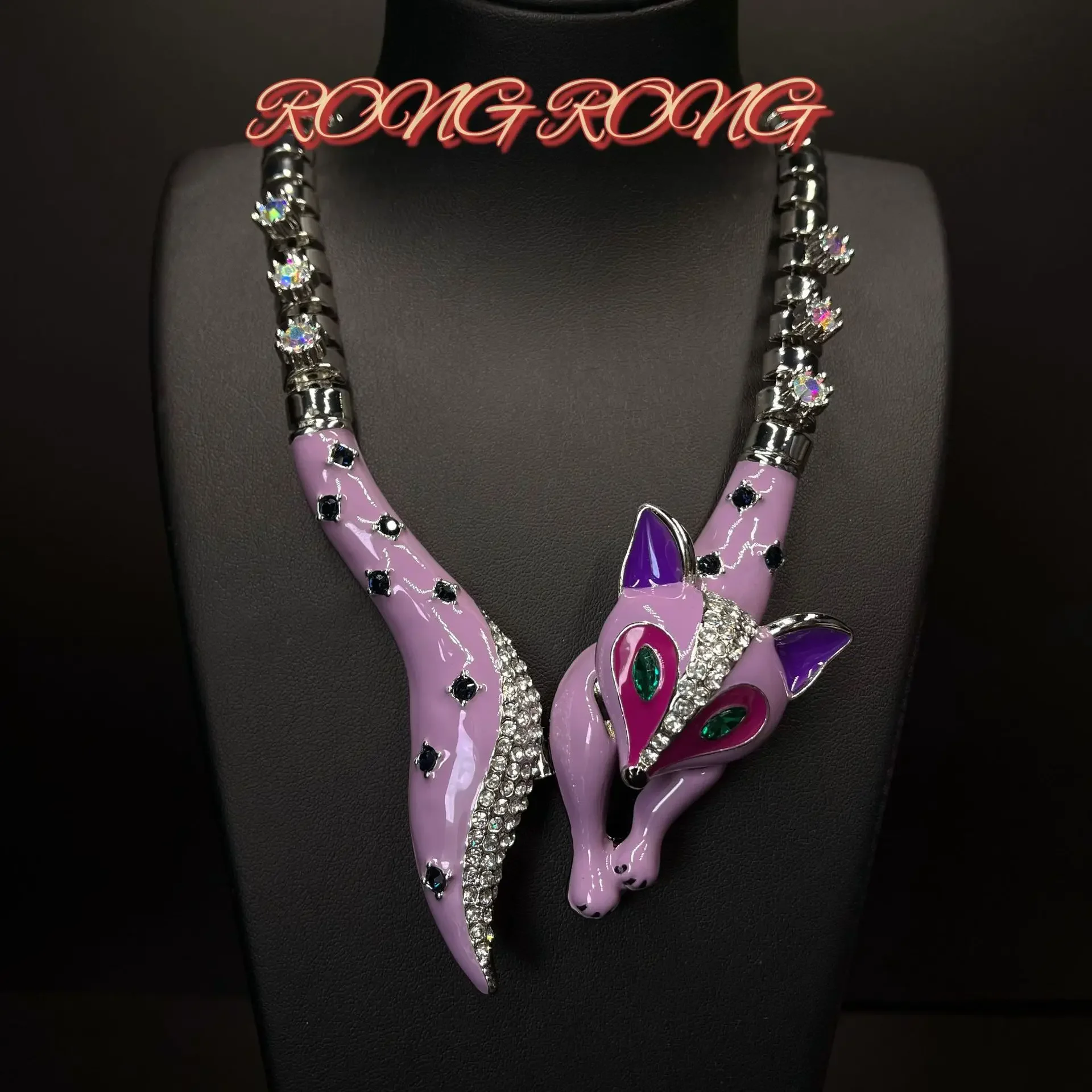 Qingdao Medieval Vintage Fox Earrings Heavy Necklace European and American Exaggerated Personality Creative Jewelry Set