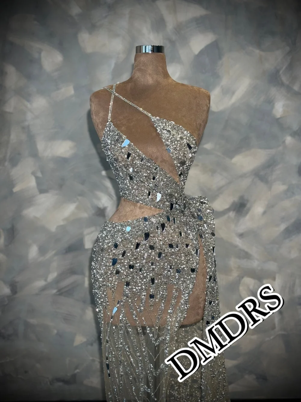 

DMDRS Sexy Spaghetti-Strap Evening Dress 2026 Exquisite Sleeveless Party Gown Classic Crystal A-Line Floor-Length Party Dresses