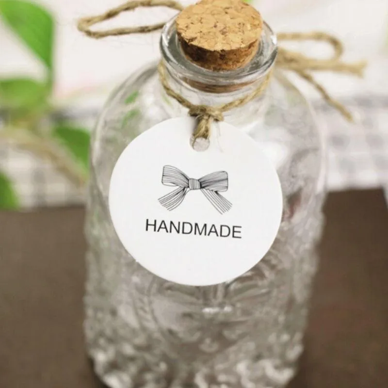 100pcs Handmade Kraft Paper Gift Tags 4.3cm Vintage Stickers Label DIY Hand Made For Gift Cake Baking Sealing Hang Tag view 5