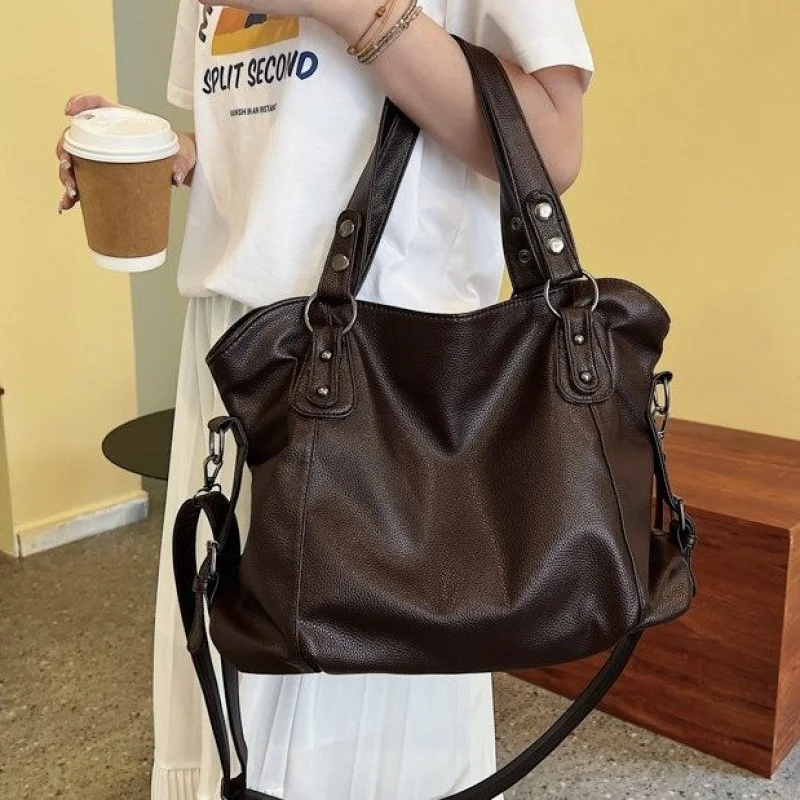 

Large Capacity Solid Color Commuter Tote Bag Elegant Leather For Women High-End Luxury Vintage Fashion