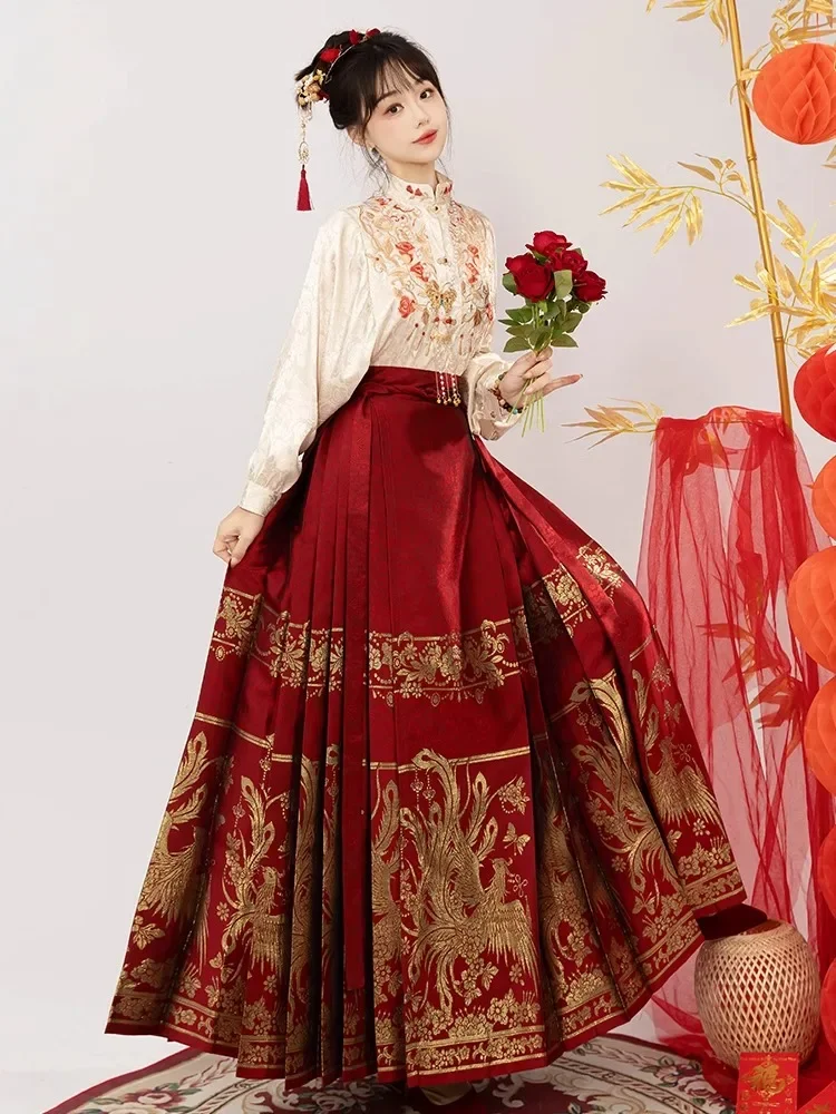 Hanfu women's new Chinese top red phoenix woven gold horse dress set