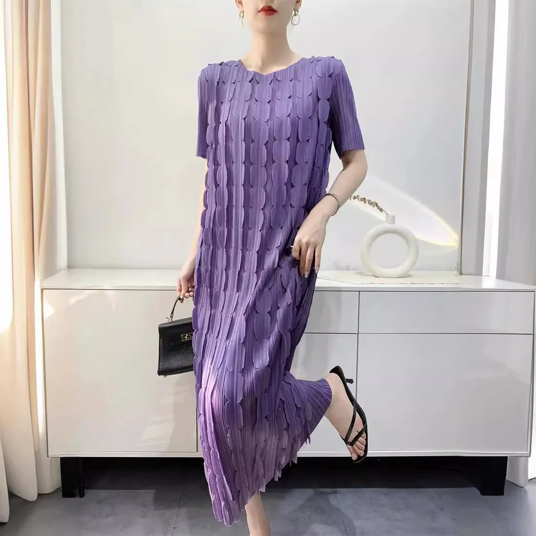 YUDX Pleated Women's Dress Temperament Elegant Design Stereoscopic Decoration Patch Midi Slim 2024 Summer New