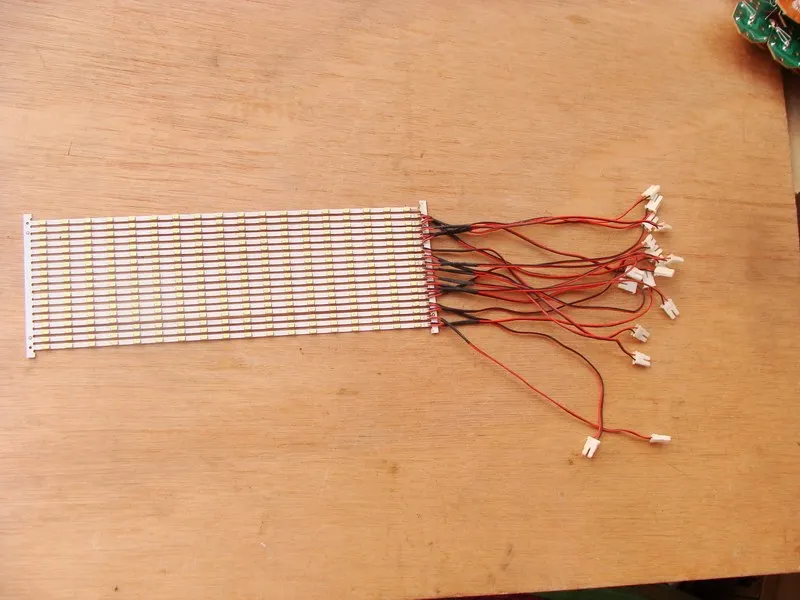 10Pcs 7~ 10 inch LCD display LED backlight light strip, modified light strip, length 20.6cm 3 strings of 6 and 18 beads