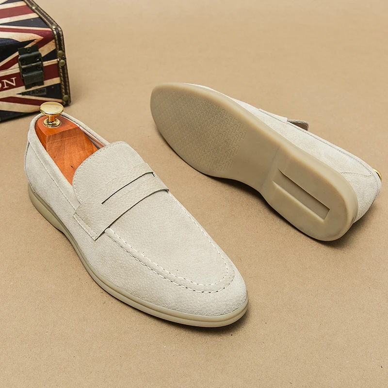 Luxury Brand Slip-On Shoes Low Heel Nubuc Loafers Suede Leather Comfortable Soft Sole Mens Classic Retro Moccasins Casual Shoes