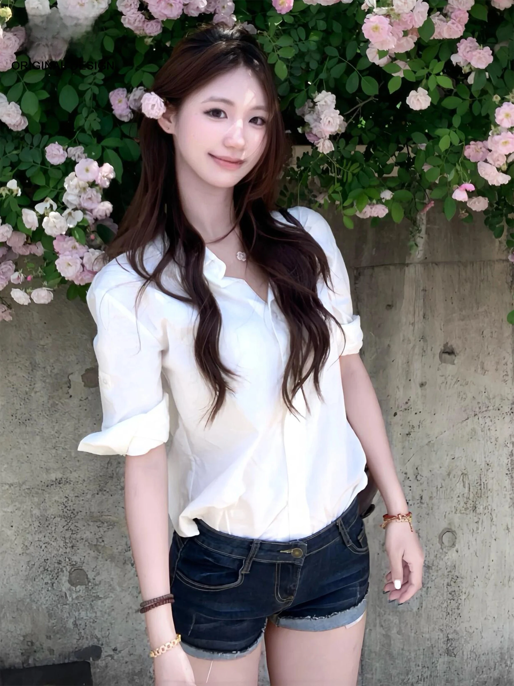 

American Style Low Waist Denim Shorts Women's Tight Fit Summer Hot Pants Tummy Control Pocket Detail Casual Spring Jeans