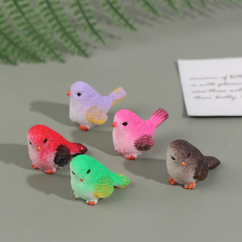 8pcs/set Dollhouse Miniature Cute Cartoon Colorful Fly Bird Sparrow Small Statue Figurine Ornament For Doll House Decor Kids Toy