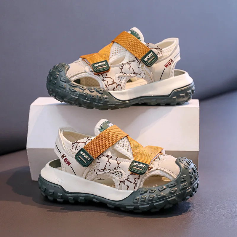 

New Anti-slippery Soft Bottom Boys Dad Sneakers Stripe Basketball Shoes Girls Hollow Children Chunky Sneakers Summer