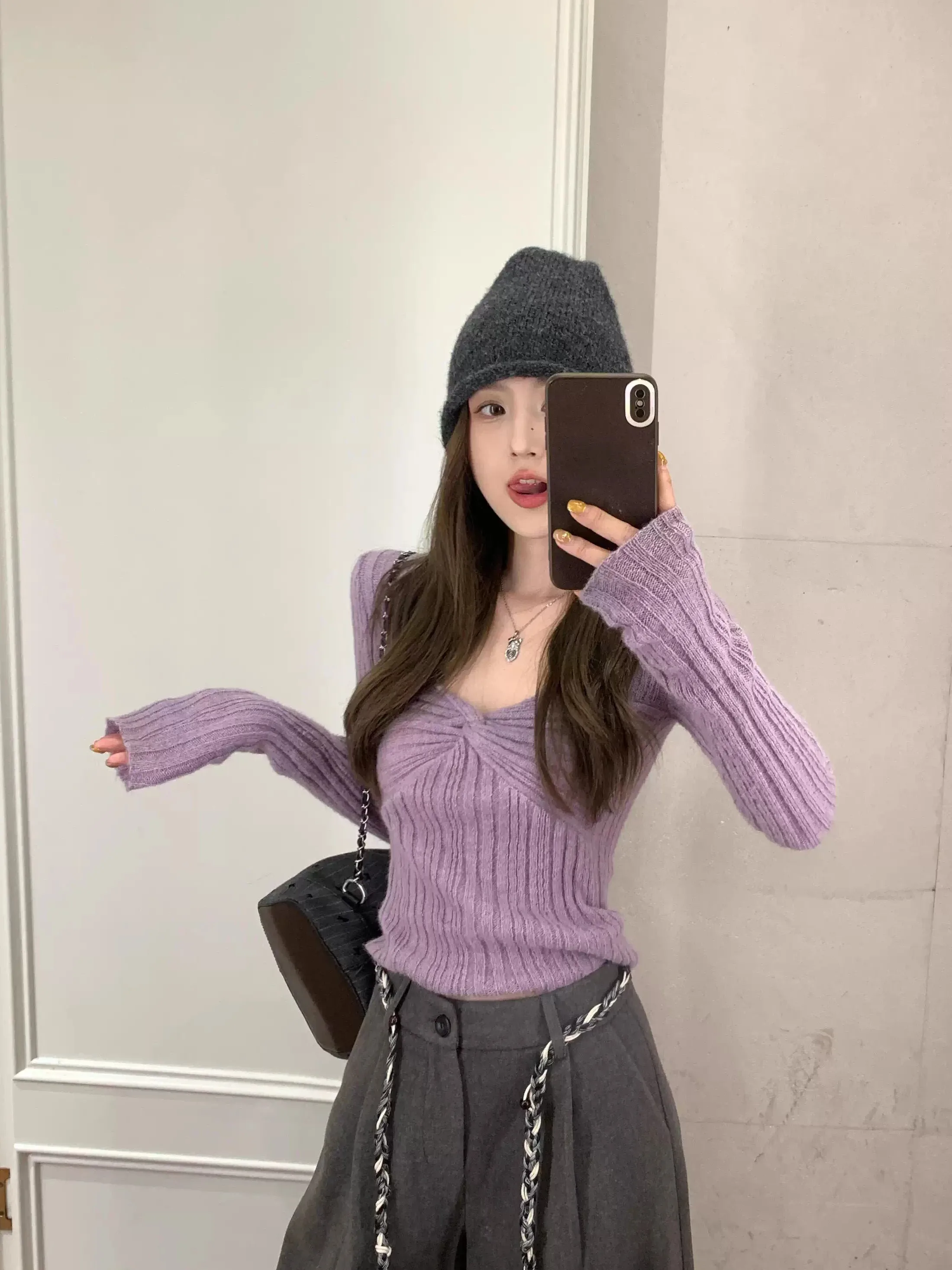 

Корейский вязаный свитер с V-образным вырезом и узлом, женский, осенне-зимний, уникальный, красивый, для ношения под одеждой, очень эффектный топ