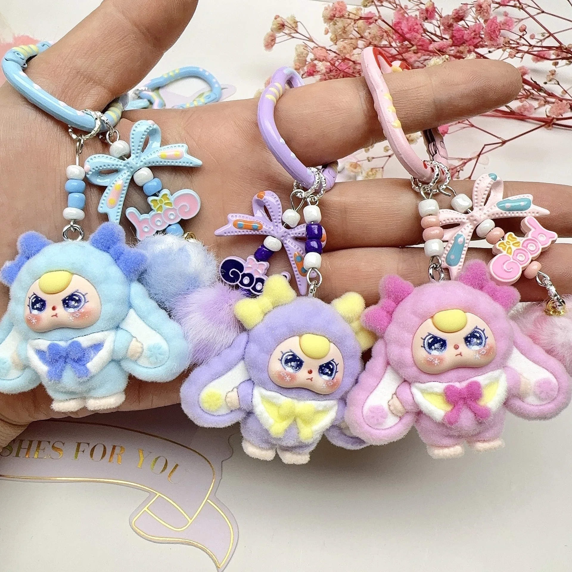 

Winter Baby 3-year-old cute figurine toy keychain, bag accessory, hanging ornament, small pendant, gift for kids