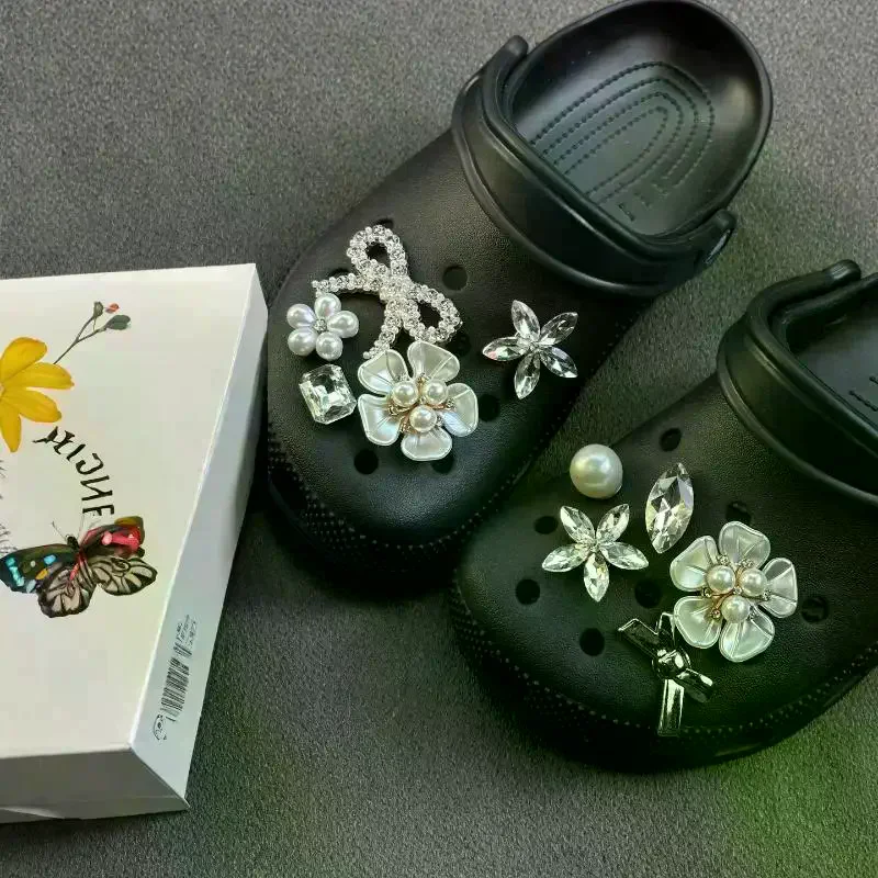 1 Set Fashion Shoe Decoration Women Ballet Shoes Charms Pack Luxury Pearl Rhinestone Flower Shoe Charms Kit DIY Shoe Accessories