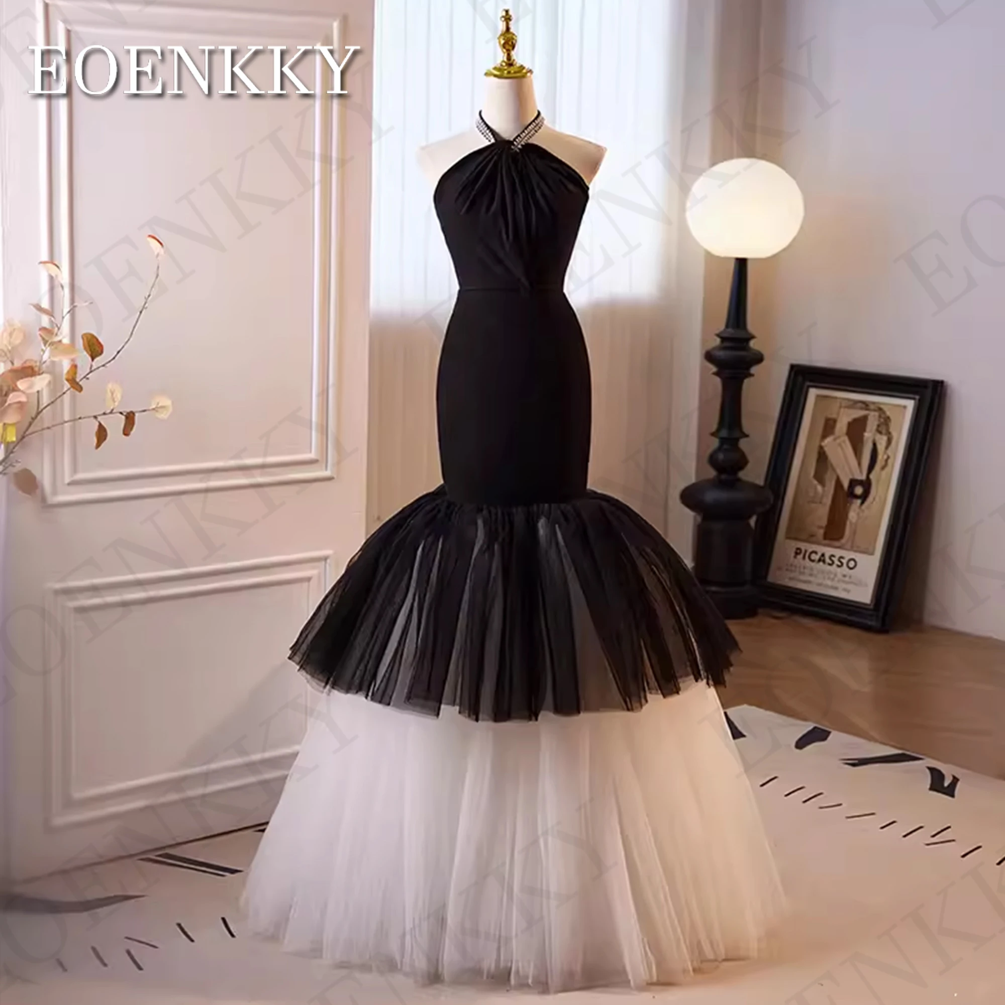 Vestido de noite preto e branco Formal Elegante sem mangas Sereia Halter Open Back Banquete Vestidos Até o chão Vestido de noite preto e branco formal e elegante sem mangas  Vestidos para banquetes com costas abertas e