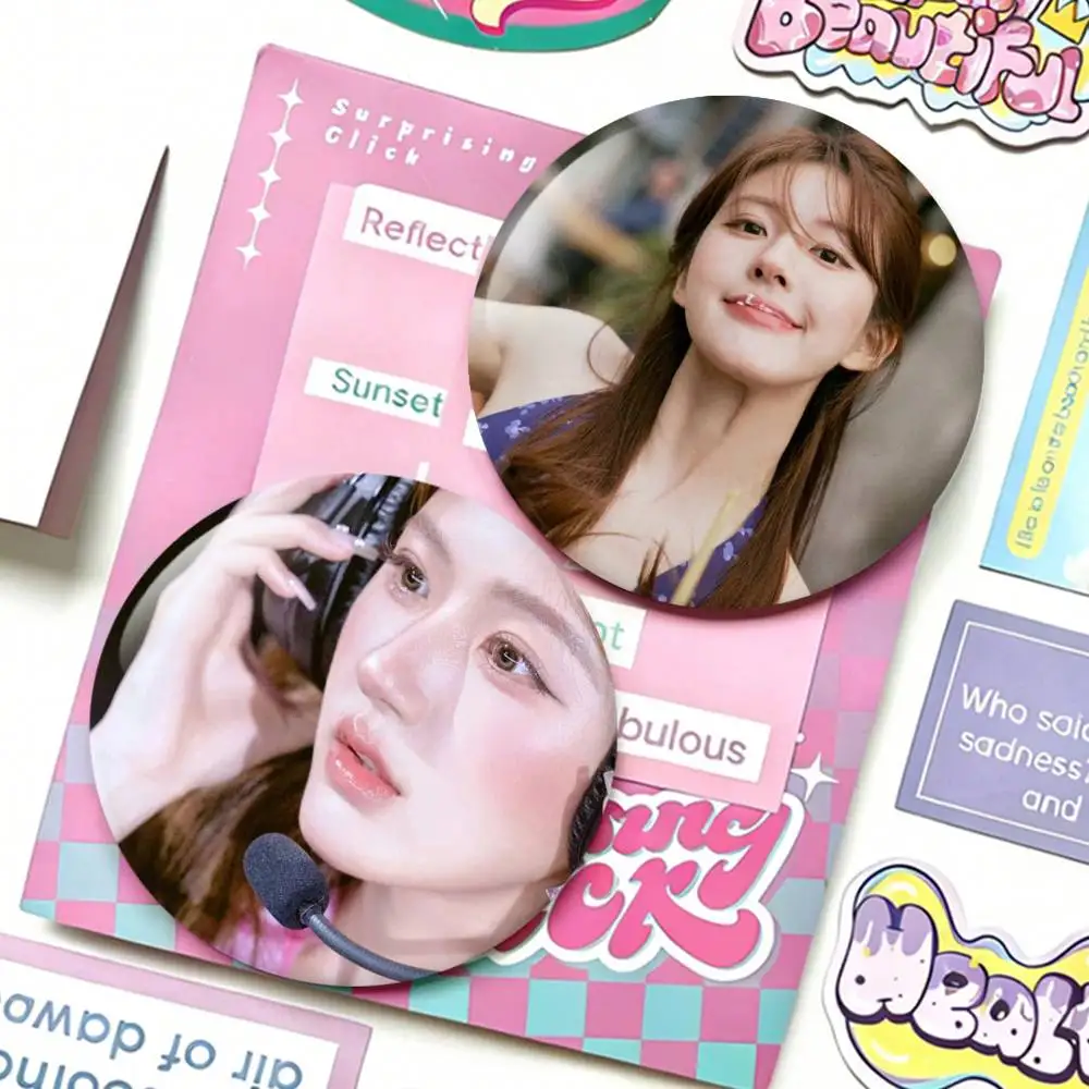 

L-Lusi R-Rosy Z-Zhao Badges 25 32 44 58 75 mm Round Fans Collect Friends Gifts Brooch Souvenir