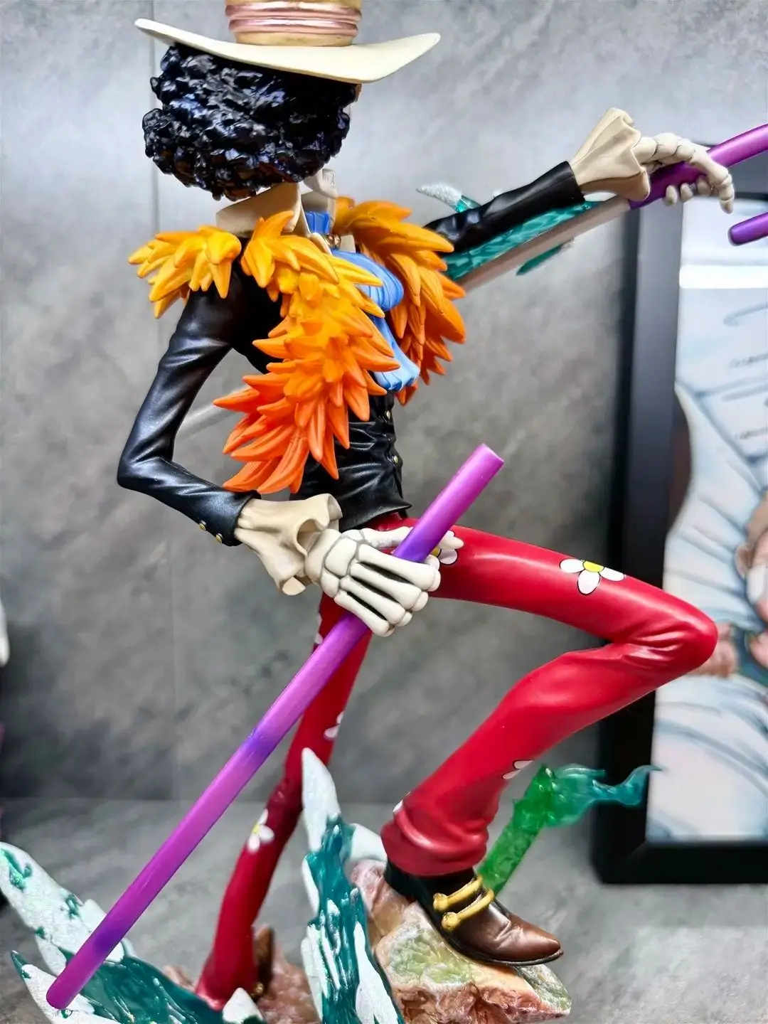 ワンピース ブルック 33cm アクションフィギュア