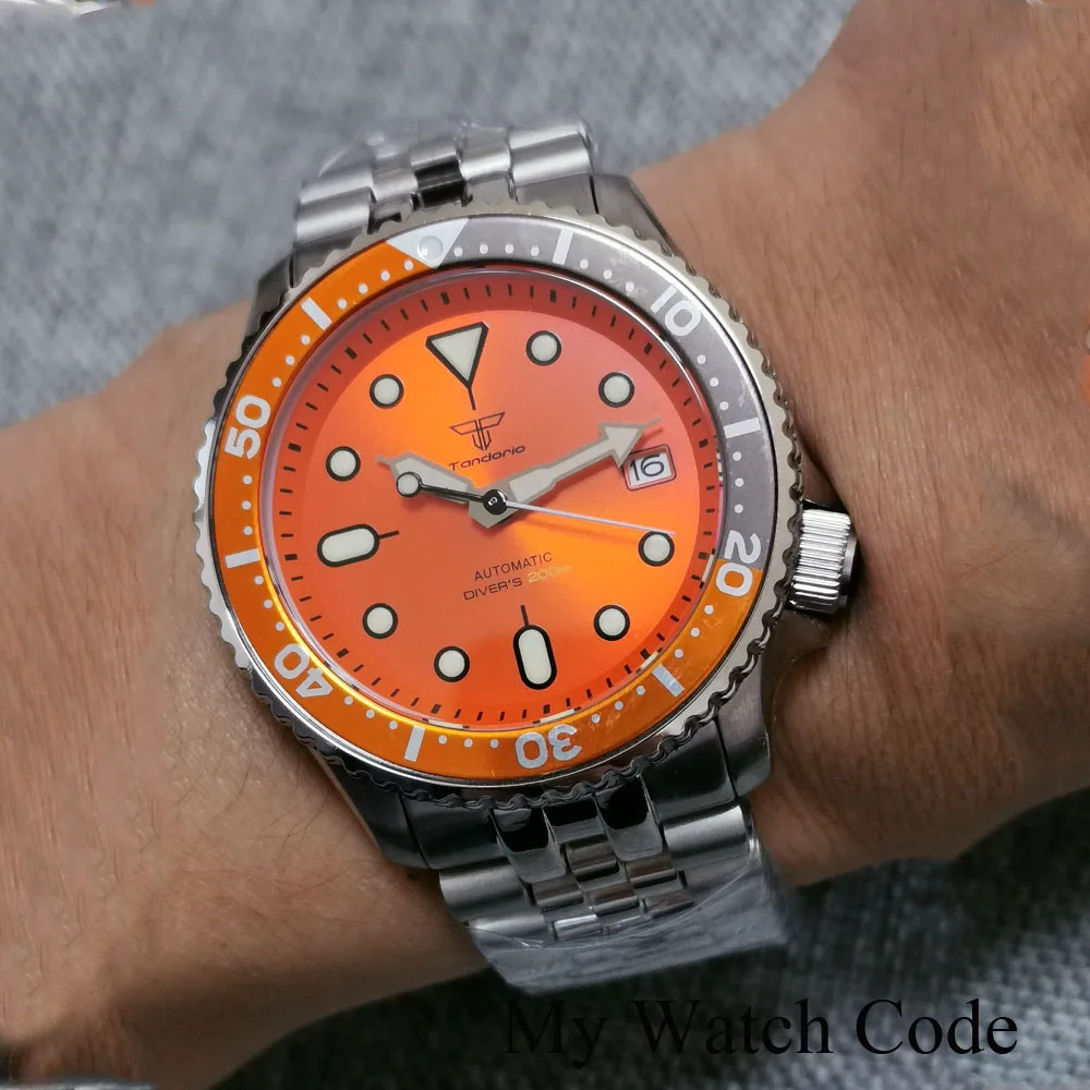 Tandorio 200m Waterproof Automatic Watch for Men NH35A Movt Crown at 3.8 Sunburst Orange Luxury Diving Clock Steel Bracelet SKX