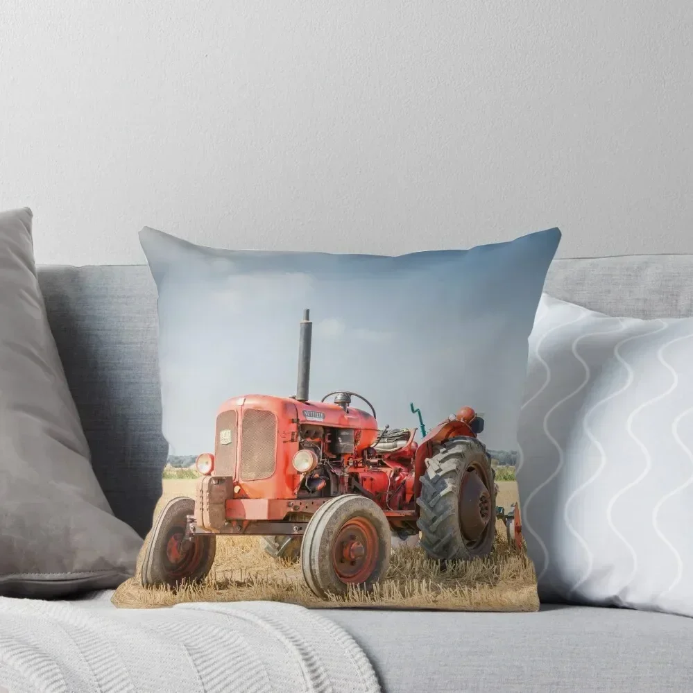 

Universal Three Throw Pillow Pillowcase Luxury Living Room Decorative Cushions pillow