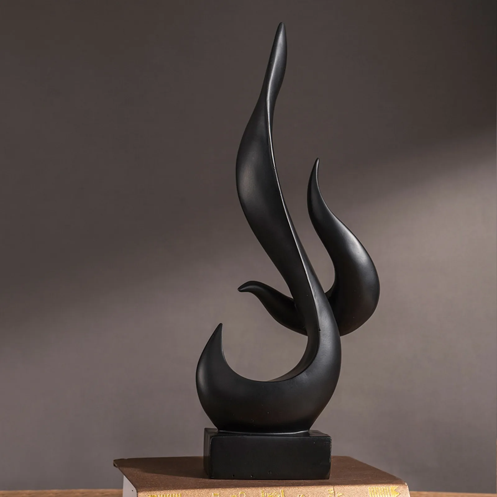 Unique Flames Resin Ornament Creative Desktop Decoration Home Atmosphere Setting Decoration Prop Festival Birthday  Gift