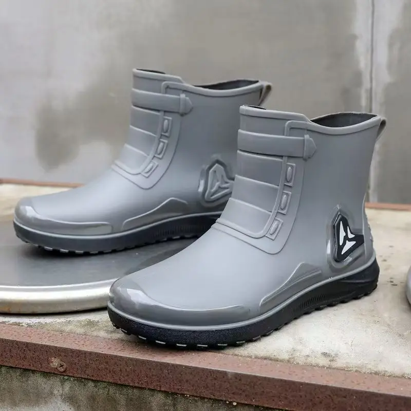 

Men's Thick Sole High Top Rain Boots Four Seasons Non Slip Waterproof Round Toe Work Shoes Fishing Wader Wash The Car Shoes