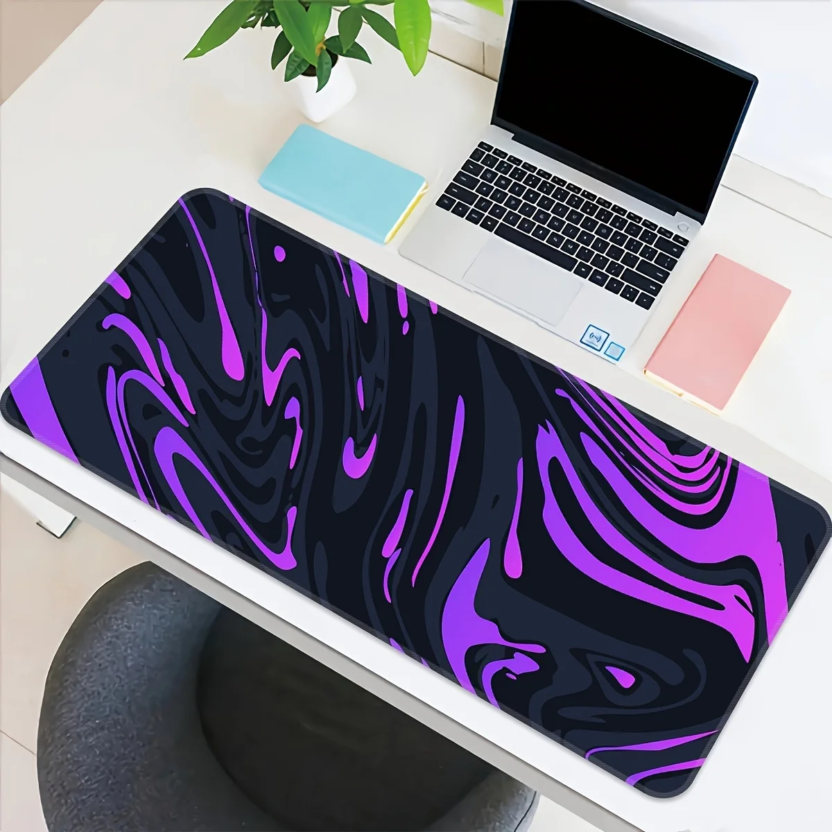 Extra-Large Gaming Mouse Pad with Pink-Purple Gradient, Non-Slip Thickened Rubber Desk Mat, Washable with Precision Hemming