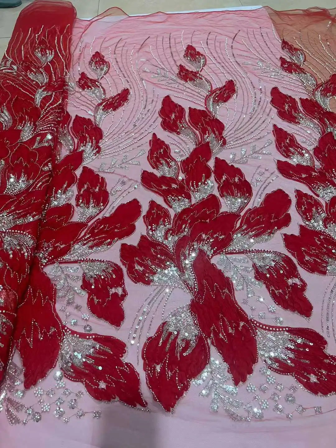 

Африканская нигерийская французская новая тюлевая кружевная ткань с бусинами и блестками, горячая распродажа 2025 для элитного свадебного платья для шитья невесты