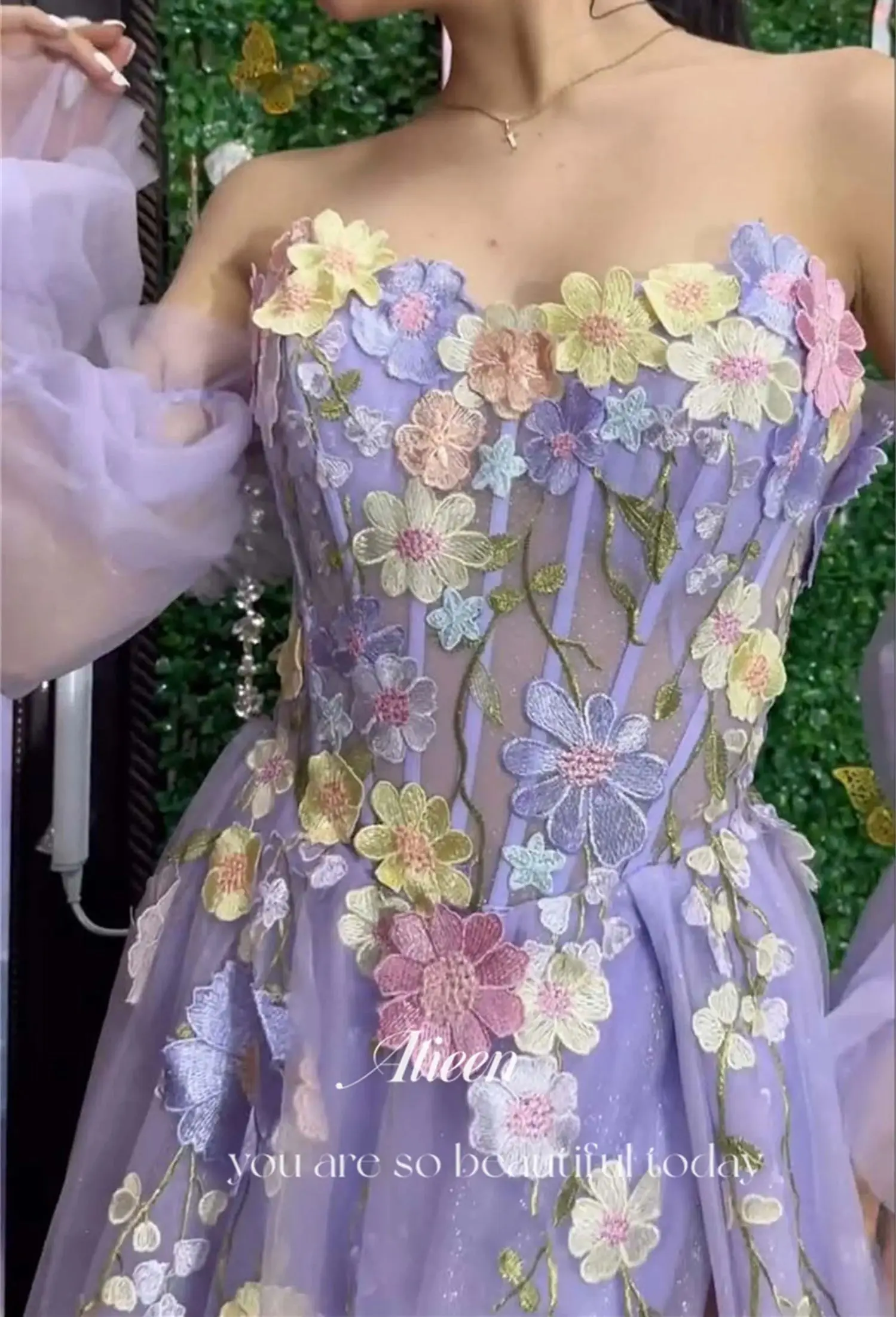 Aileen-Robe de Soirée Personnalisée à Manches Bouffantes pour Femme, Tenue de Bal Élégante et Luxueuse à Fleurs 3D, Violet