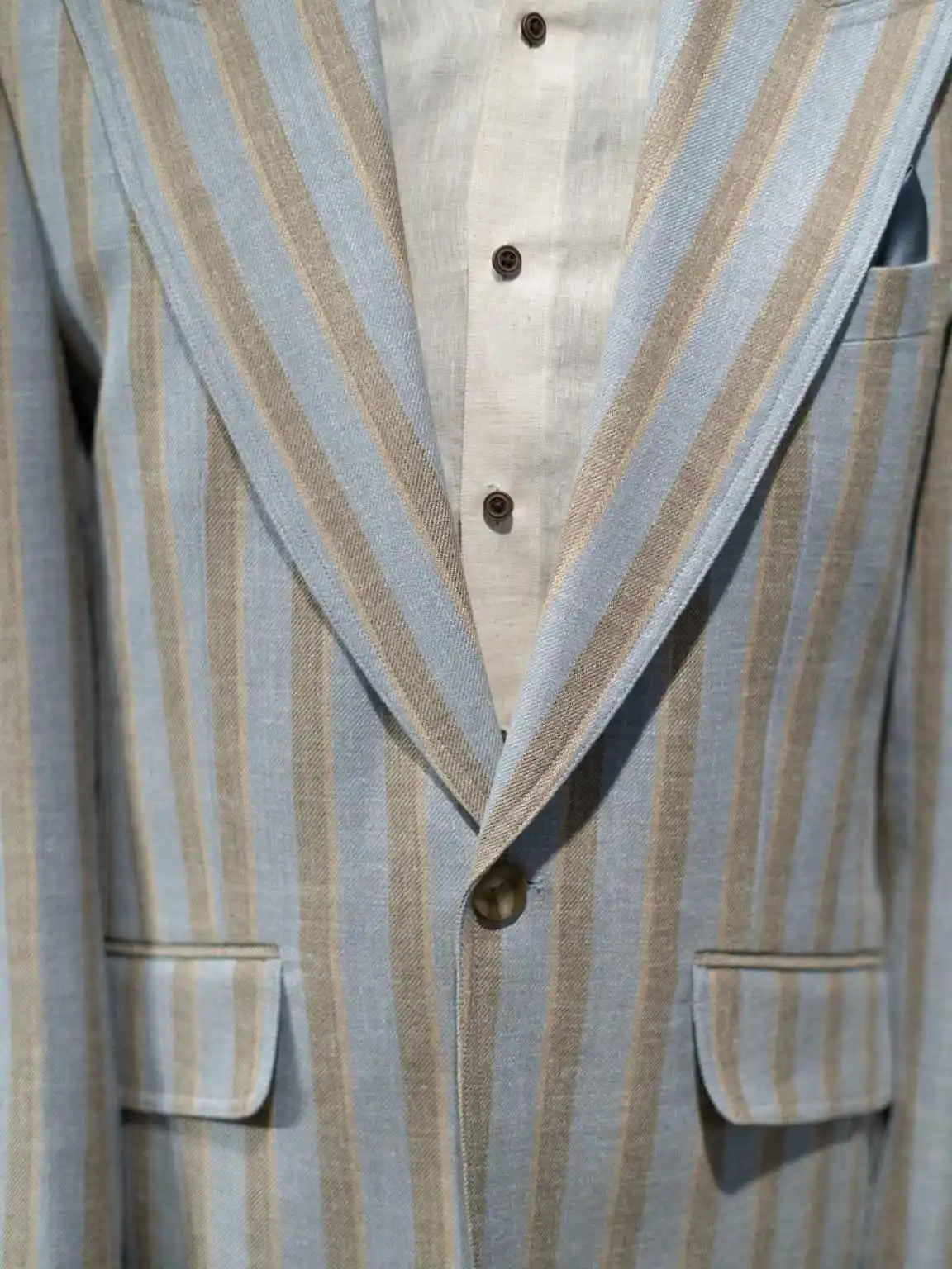 Giacca da uomo casual a righe Giacca slim fit con risvolto con visiera Blazer da lavoro con un bottone Giacca formale per banchetti nuziali personalizzata