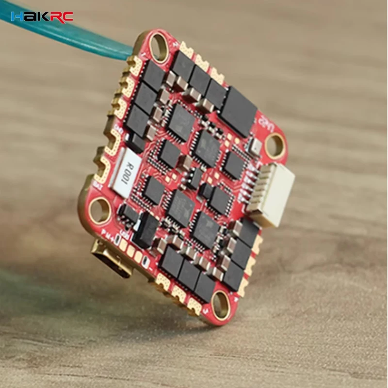 HAKRC F722 40A AIO Flight Controller Built-in 40A ESC STM32F722RET6 AT7456E OSD Barometer 5V/3A BEC Dual USB FPV