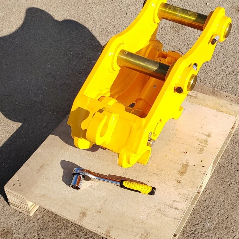 Manual Quick Coupler For 1.5-23 Ton Excavator Construction Spare Parts