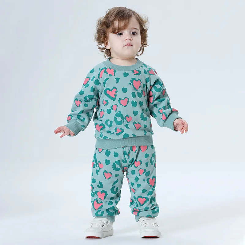 Autumn Baby Clothes Set Casual Leopard Print Two Piece Outfit Long Sleeve Childrens Suit for Boys Girls Cute Newborn Outerwear