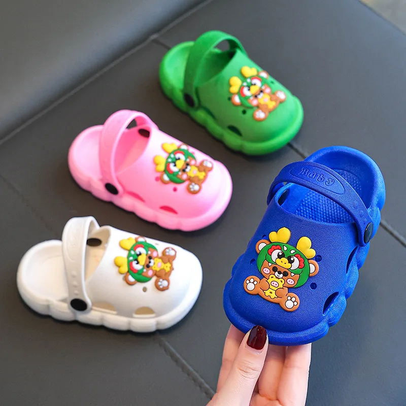 Antypoślizgowe buty dziecięce Moda Cool Slipper Indoor Slipper Cartoon Rabbit Baby Shoe Kids Bathing Shoes Baby's Baotou Hole Shoes