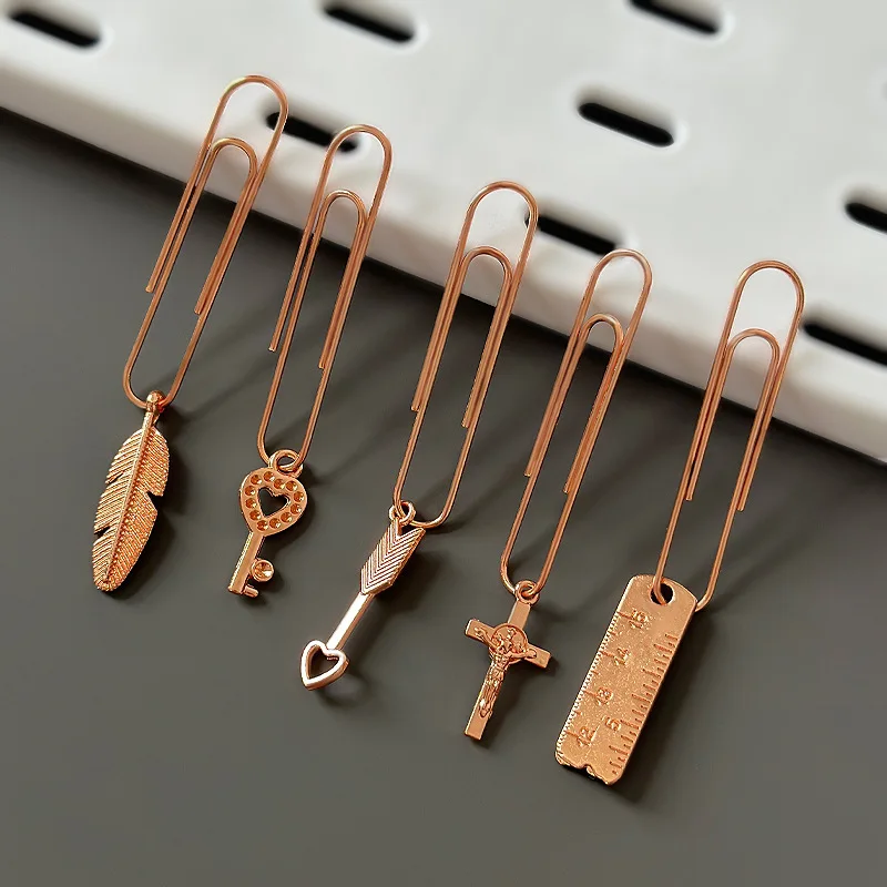 5PCS/set Metal Paper Clips Vintage Bookmarks Kit kawaii Page Maker School Office Supplies for Student Gold Clip Key Leaf Shaped