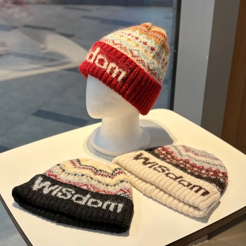 Jacquard Lettered Multi-color Knitted Hat Winter Autumn Warm Protective Ear Cover Windproof Knitted Hat Anti-chill Woolen Hat
