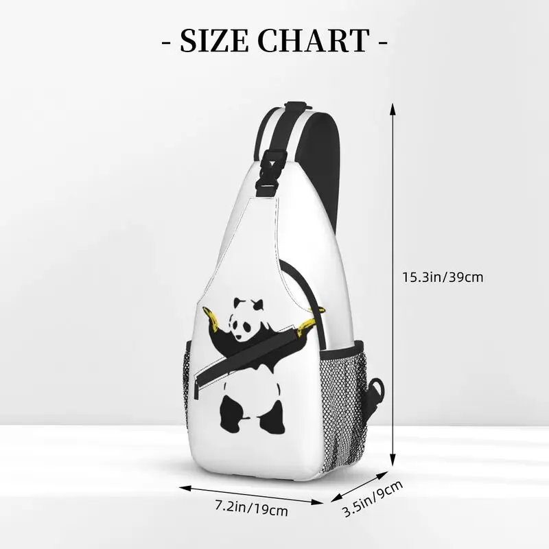 Engraçado mau panda com bananas sling saco para homem banksy graffiti rua arte ombro crossbody peito mochila de acampamento daypack