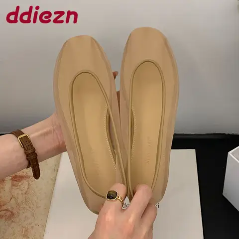 신발 메쉬 통기성 숙녀 플랫 슬립 온 신발 럭셔리 여성 슬라이드 패션 얕은 여성 발레 플랫 댄스 신발
