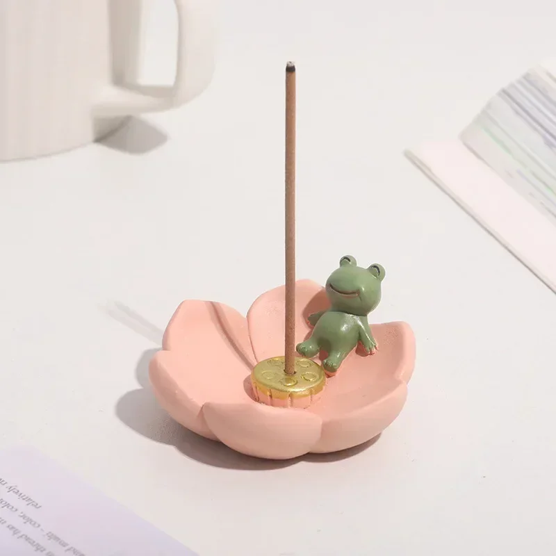 

Resin Cherry Blossom Sakura Animal Incense Stick Burner Ash Catcher Incense Holder Aromatherapy Plate Incense Burner