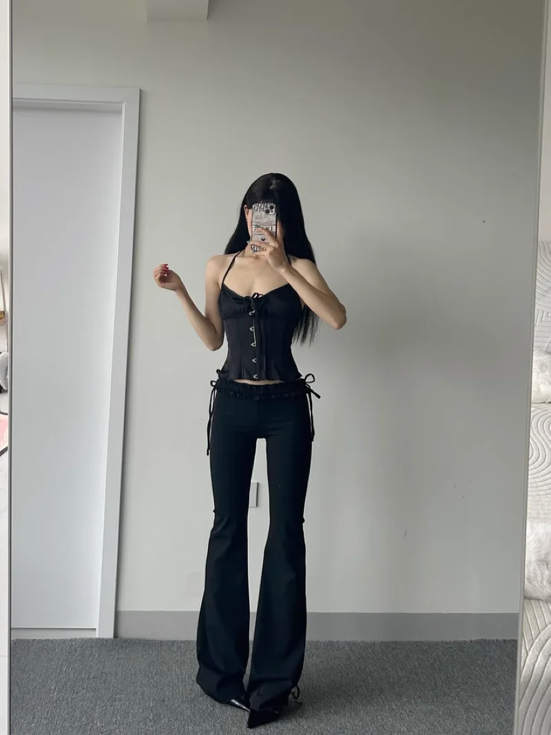 Top sexy Guiz, raso nero, corsetto a lisca di pesce, design con scollo a V con cinturino per spaghetti, spalline posteriori regolabili, stile dimagrante ed elegante