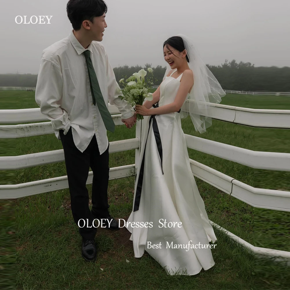 OLOEY Simple A Line Korea Wedding Dresses Photoshoot Wide Straps Satin Black Ribbon Sash Bridal Gowns Tulle Veil