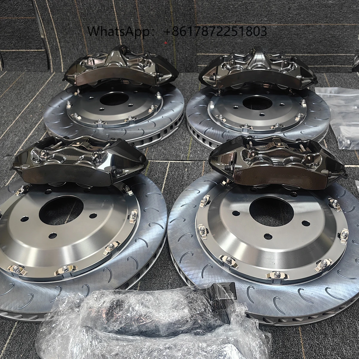 

Auto Brake System Front Wheels 6 Pot Brake Caliper, Rear Wheels 4 Piston Big Floating Disk Brakes Discs Kit for MAZDA Axela RX-7