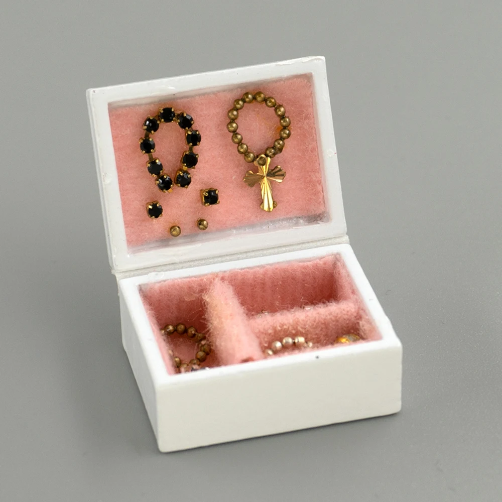1 stks 1/12 Poppenhuis Miniatuur Houten Sieraden Doos Mini Ketting Speelgoed voor Poppenhuis Accessoires Decoratie ob11