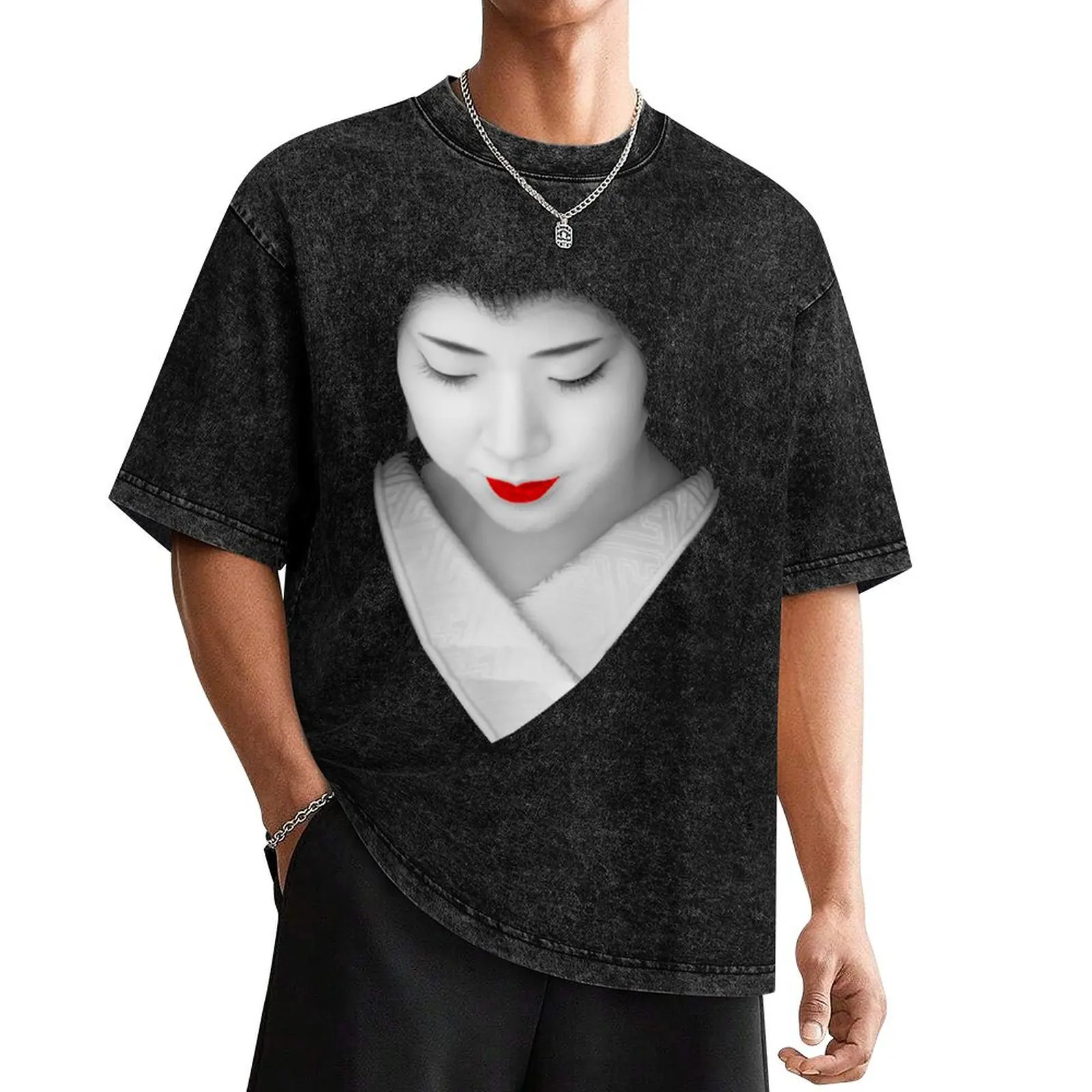 

Geisha red lip T-Shirt vintage anime shirt summer top cheap stuff mens t shirts casual stylish