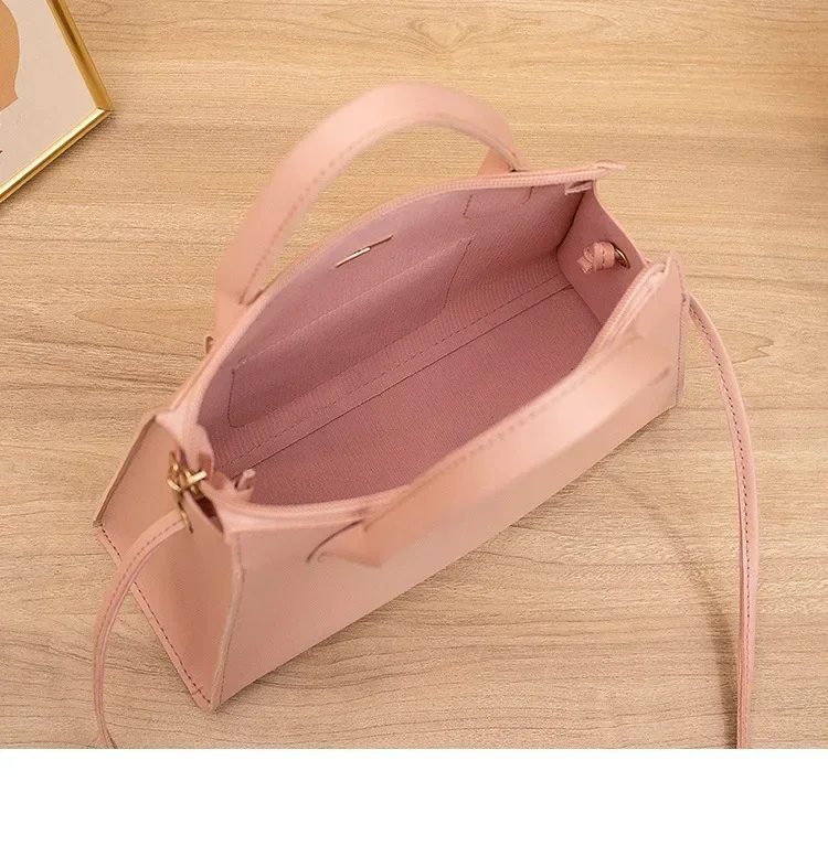 TOUB012  new version of the beautiful fashion simple solid color Messenger small square bag niche design shoulder 