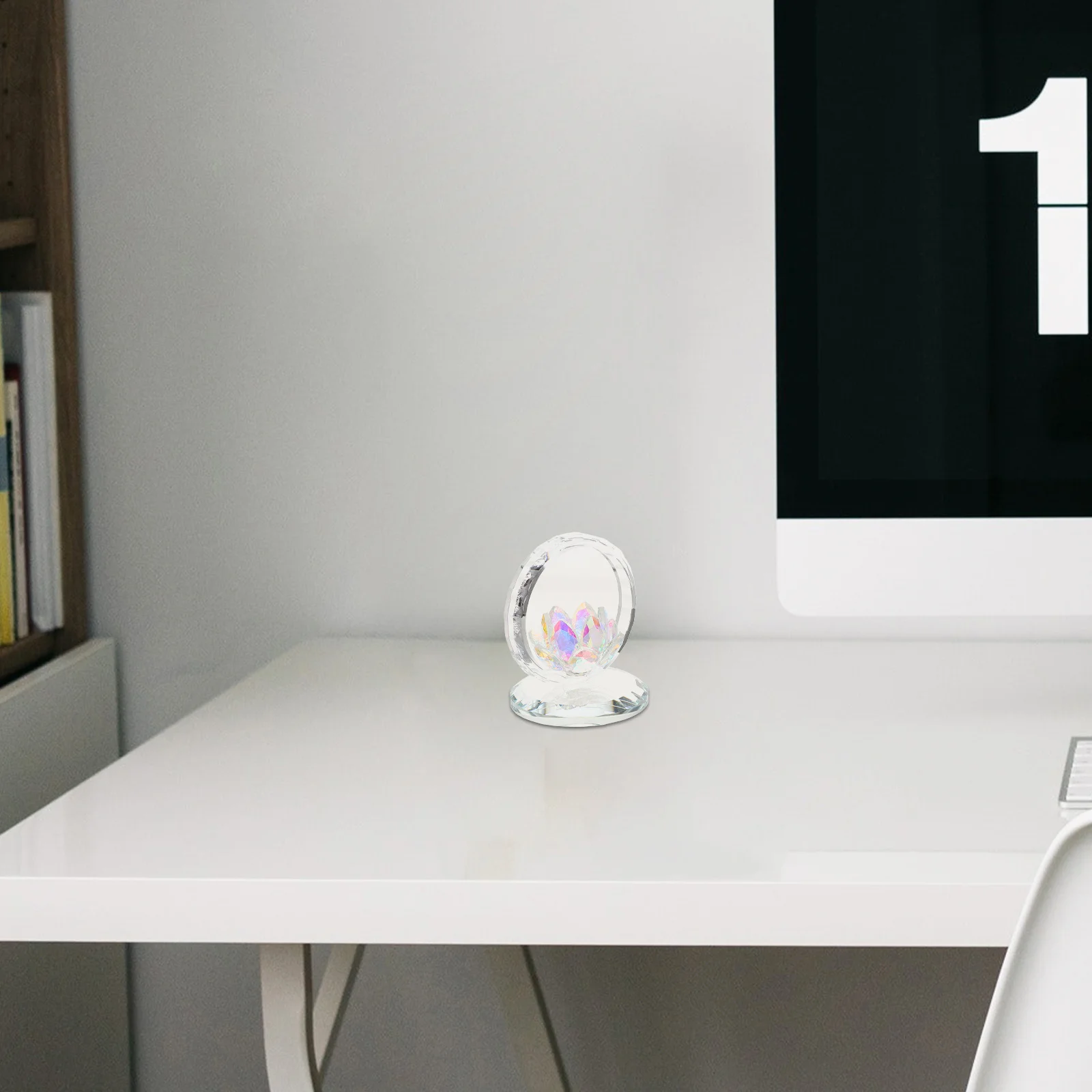 

Elegant Glass Lotus Decoration Handmade Smooth Finish Stable Stand Perfect for Room Study Office Space Beautification and